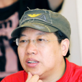 草莓在深夜释放自己在线